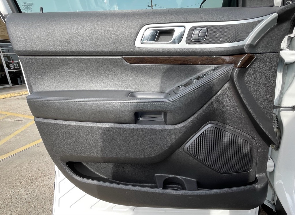 2014 Ford Explorer Limited White at Parkway Family Mazda