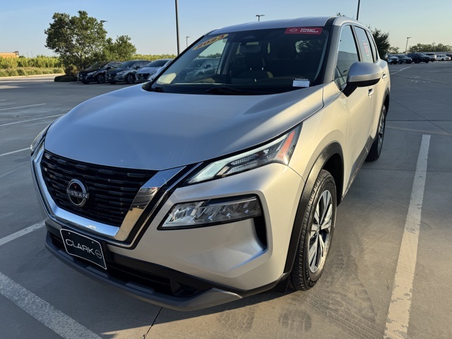 2023 Nissan Rogue SV photo 8