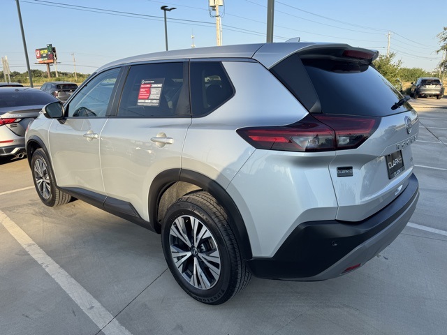 2023 Nissan Rogue SV photo 6