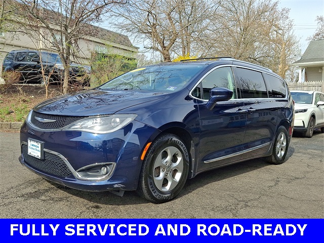 Jazz Blue Pearlcoat 2017 Chrysler Pacifica Touring L Plus FWD Minivan Front-Wheel Drive 9-Speed Automatic