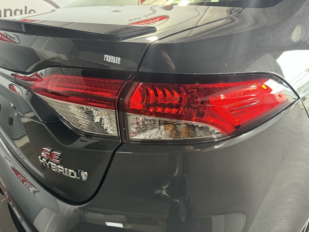 Thumbnail: 2025 Toyota Corolla - 16