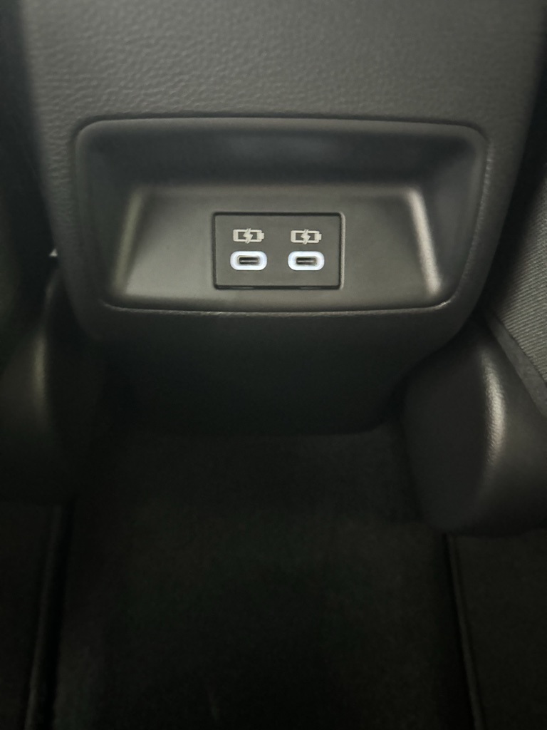 Thumbnail: 2025 Toyota Corolla - 28