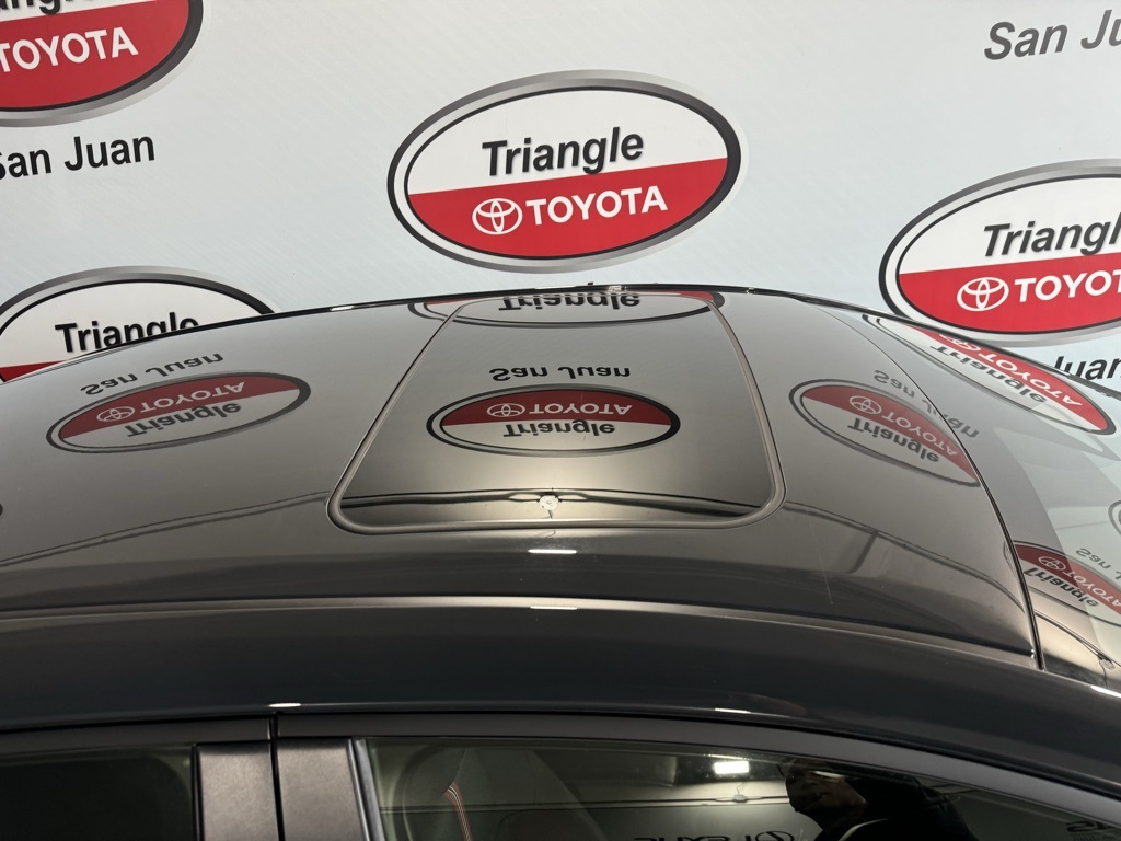 Thumbnail: 2025 Toyota Corolla - 9