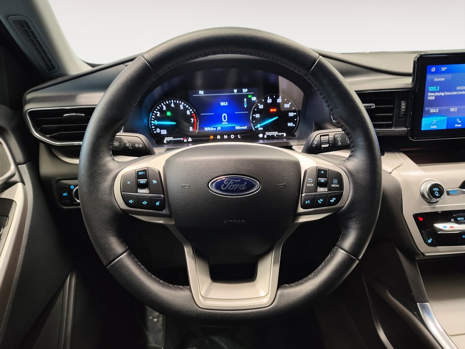 Used Car 2024 Ford Explorer  Xlt For Sale Under $35,000 In San Antonio, Texas