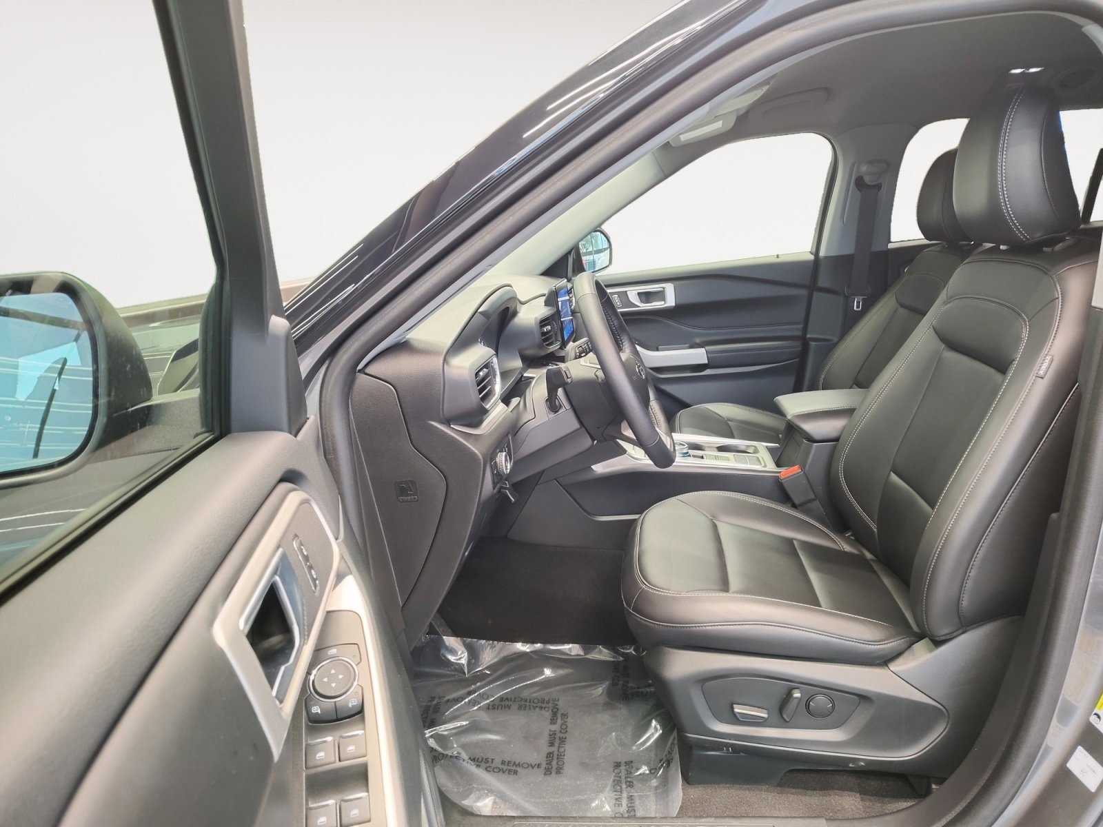 Used Car 2024 Ford Explorer  Xlt For Sale Under $35,000 In San Antonio, Texas