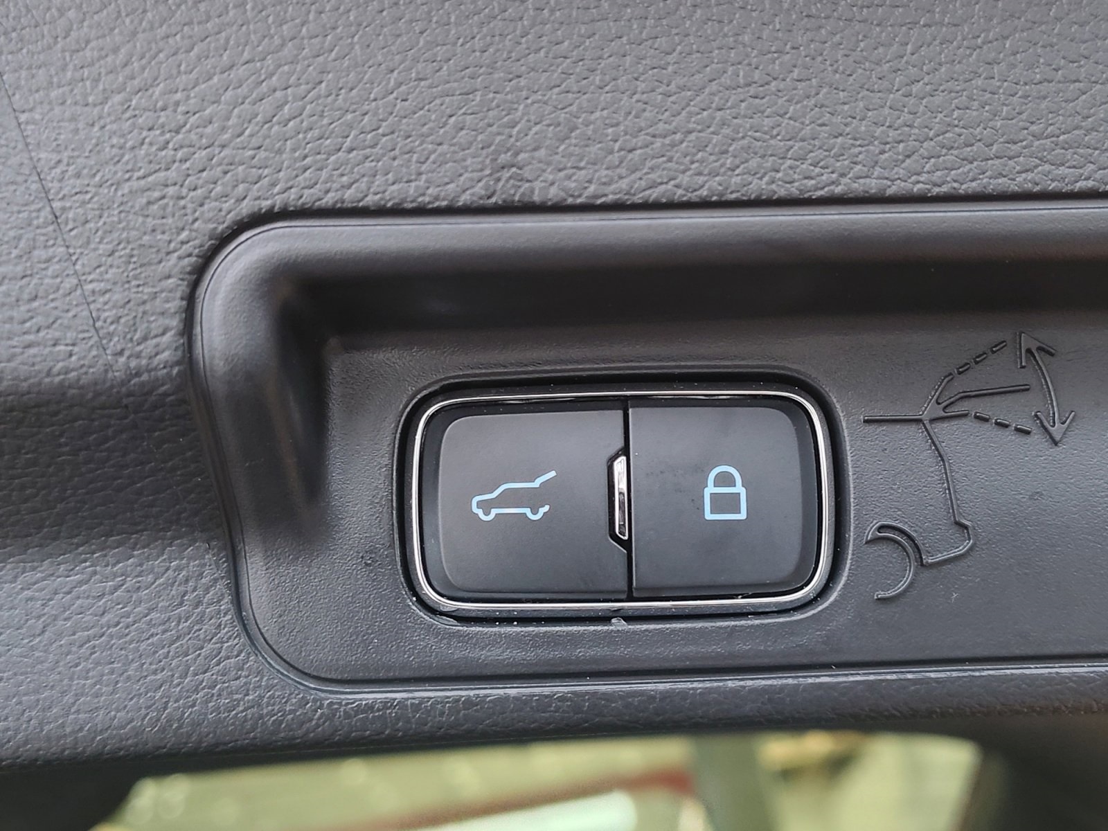 Used Car 2024 Ford Explorer  Xlt For Sale Under $35,000 In San Antonio, Texas