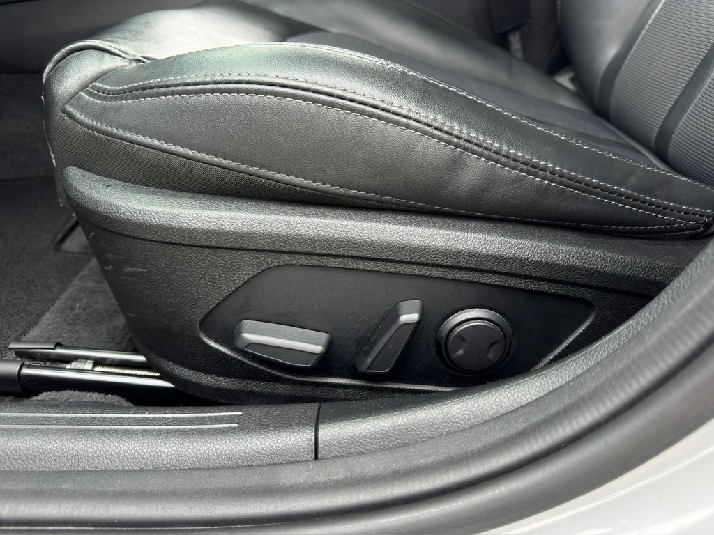 2022 Kia K5 GT-Line - 8