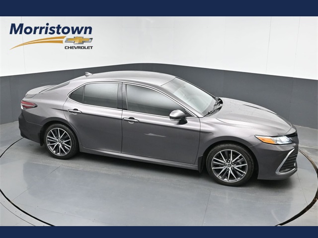 2022 Toyota Camry Hybrid XLE FWD