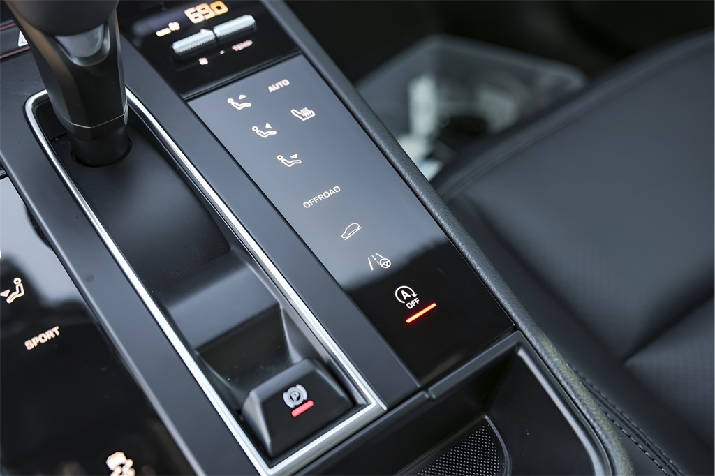 Used Car 2023 Porsche Macan  For Sale Under $50,000 In Austin, Texas