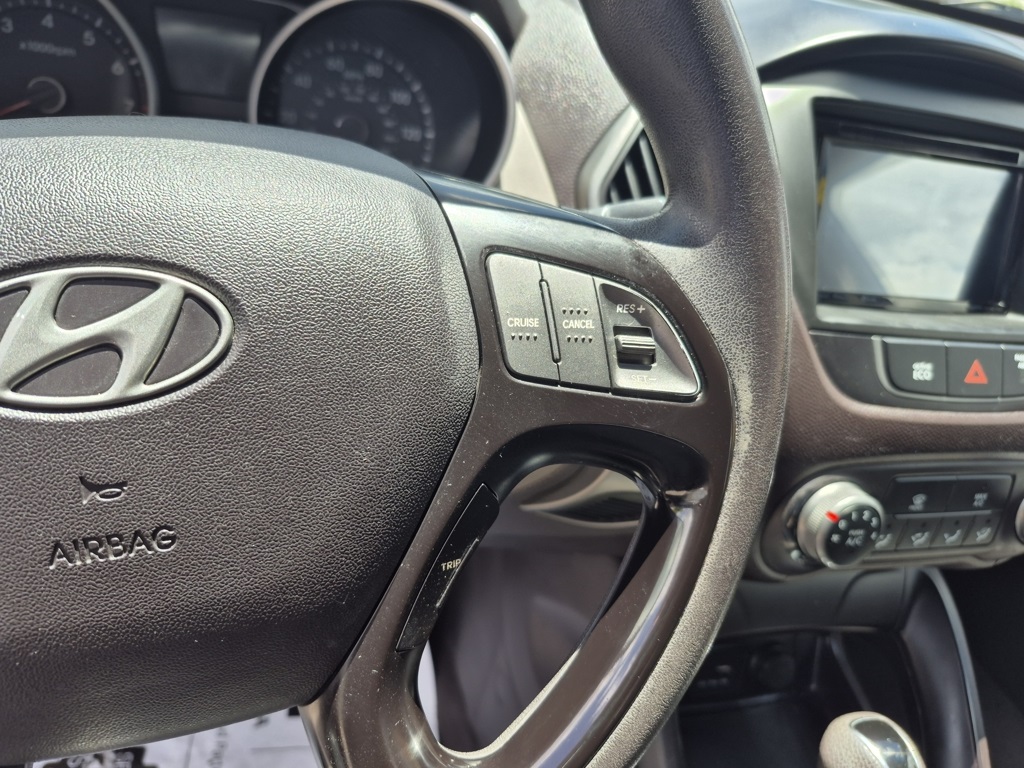 2015 Hyundai Tucson GLS photo 14