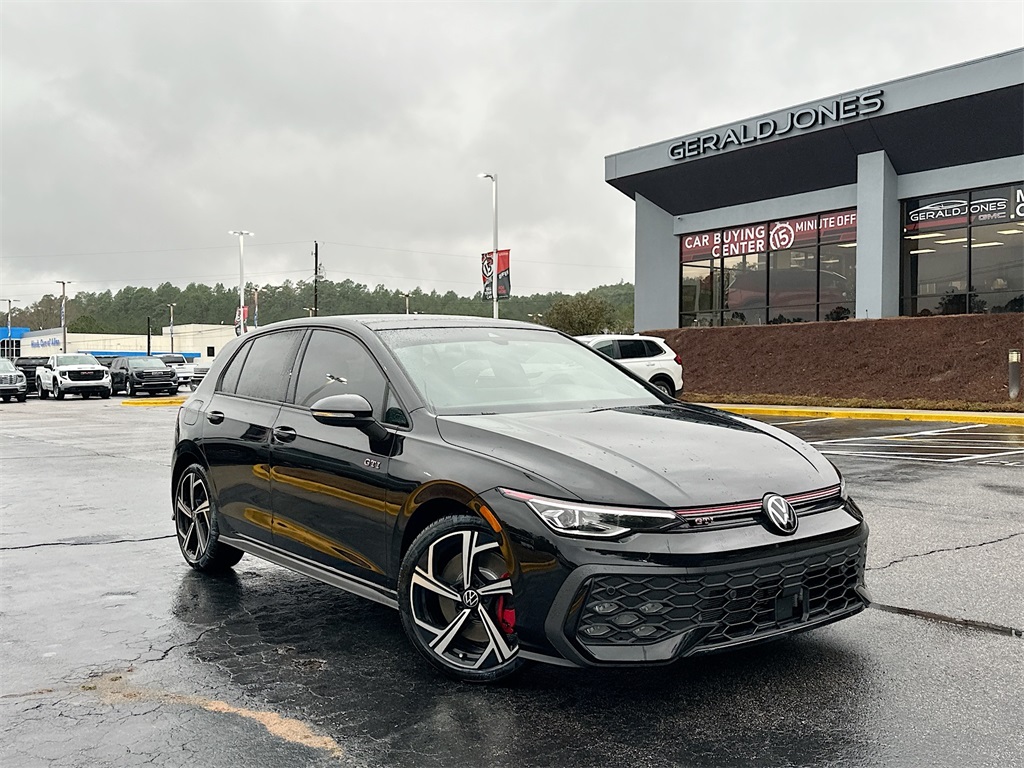 2025 Volkswagen Golf GTI 2.0T SE