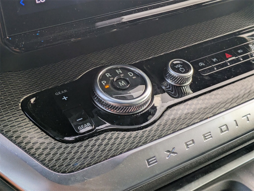 New 2025 Ford Expedition Max For Sale in Findlay, OH