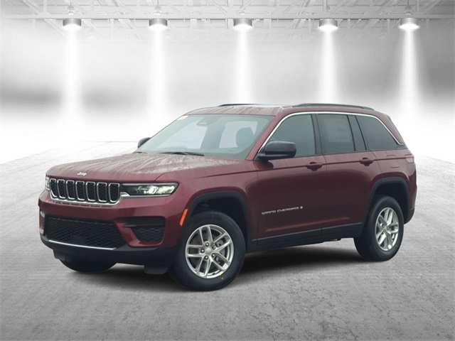 2025 Jeep Grand Cherokee Laredo 4WD
