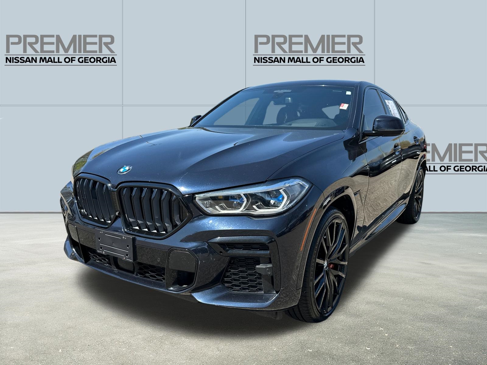 2022 BMW X6 M50i AWD
