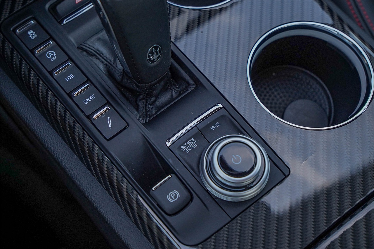 Used Car 2022 Maserati Quattroporte  Modena Q4 For Sale Under $60,000 In Austin, Texas