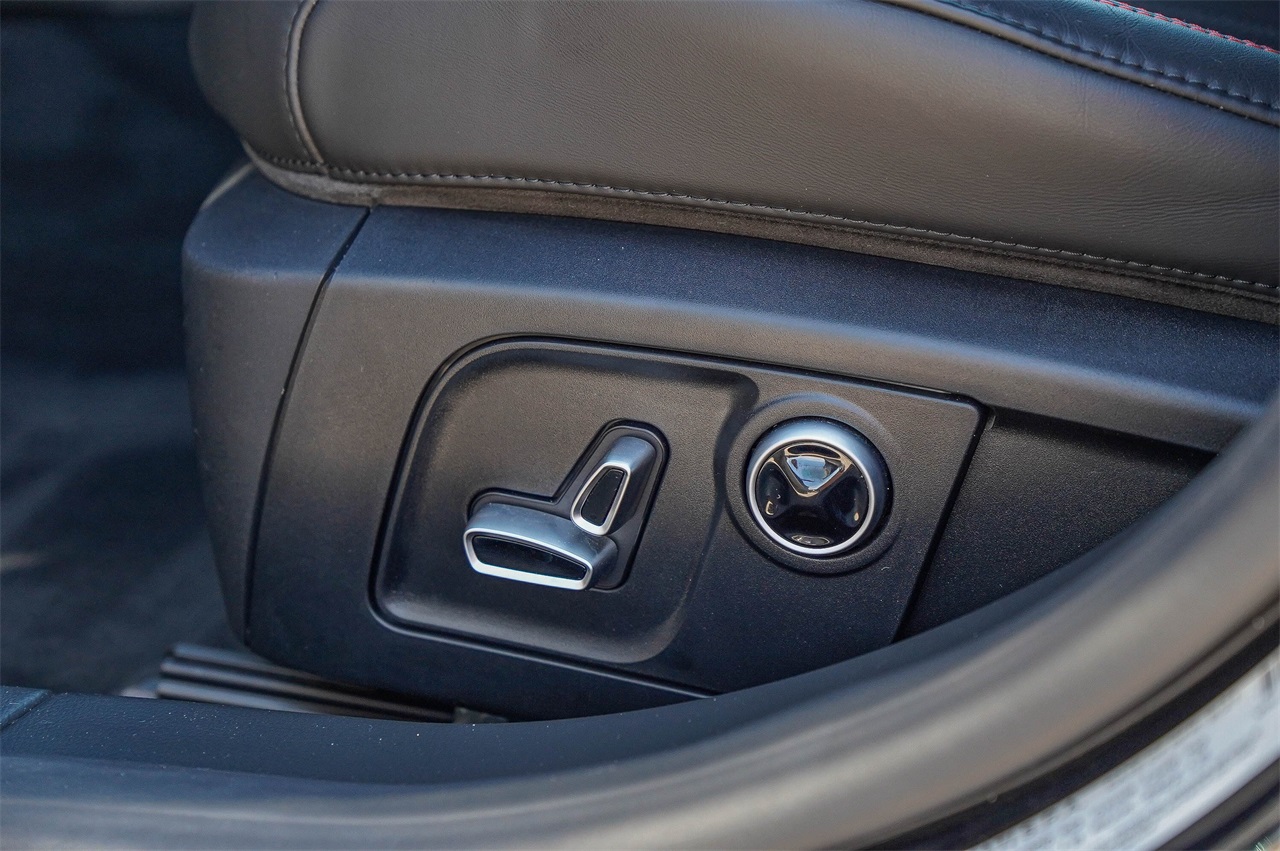 Used Car 2022 Maserati Quattroporte  Modena Q4 For Sale Under $60,000 In Austin, Texas