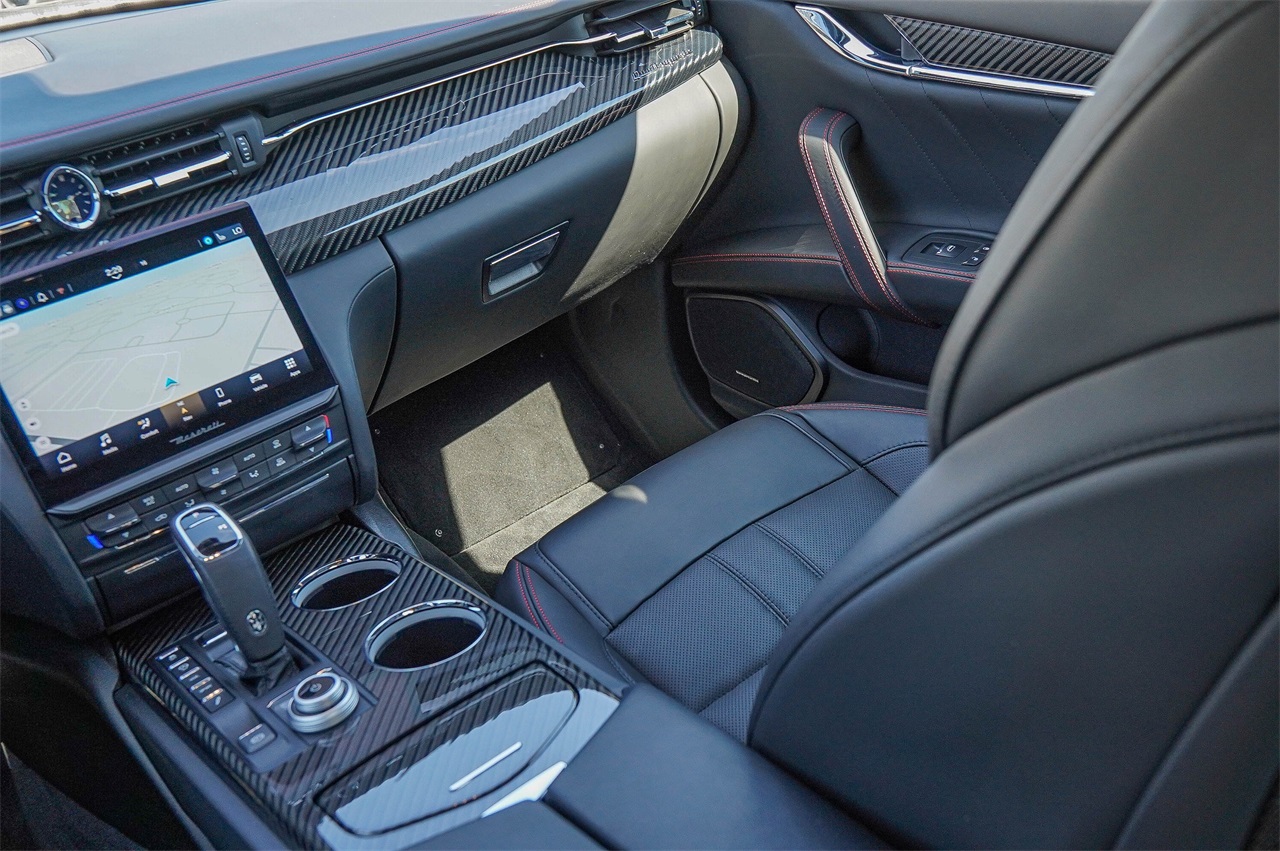 Used Car 2022 Maserati Quattroporte  Modena Q4 For Sale Under $60,000 In Austin, Texas