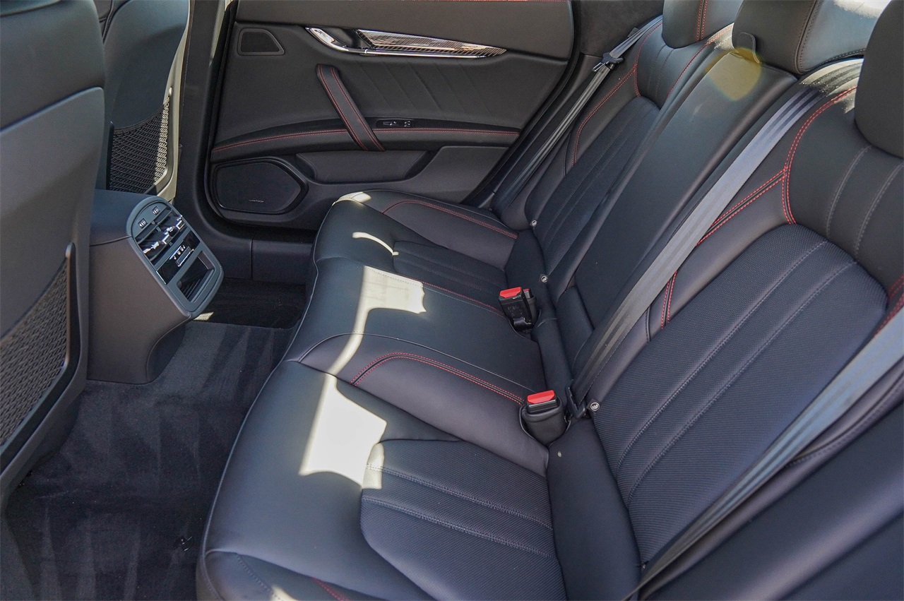 Used Car 2022 Maserati Quattroporte  Modena Q4 For Sale Under $60,000 In Austin, Texas