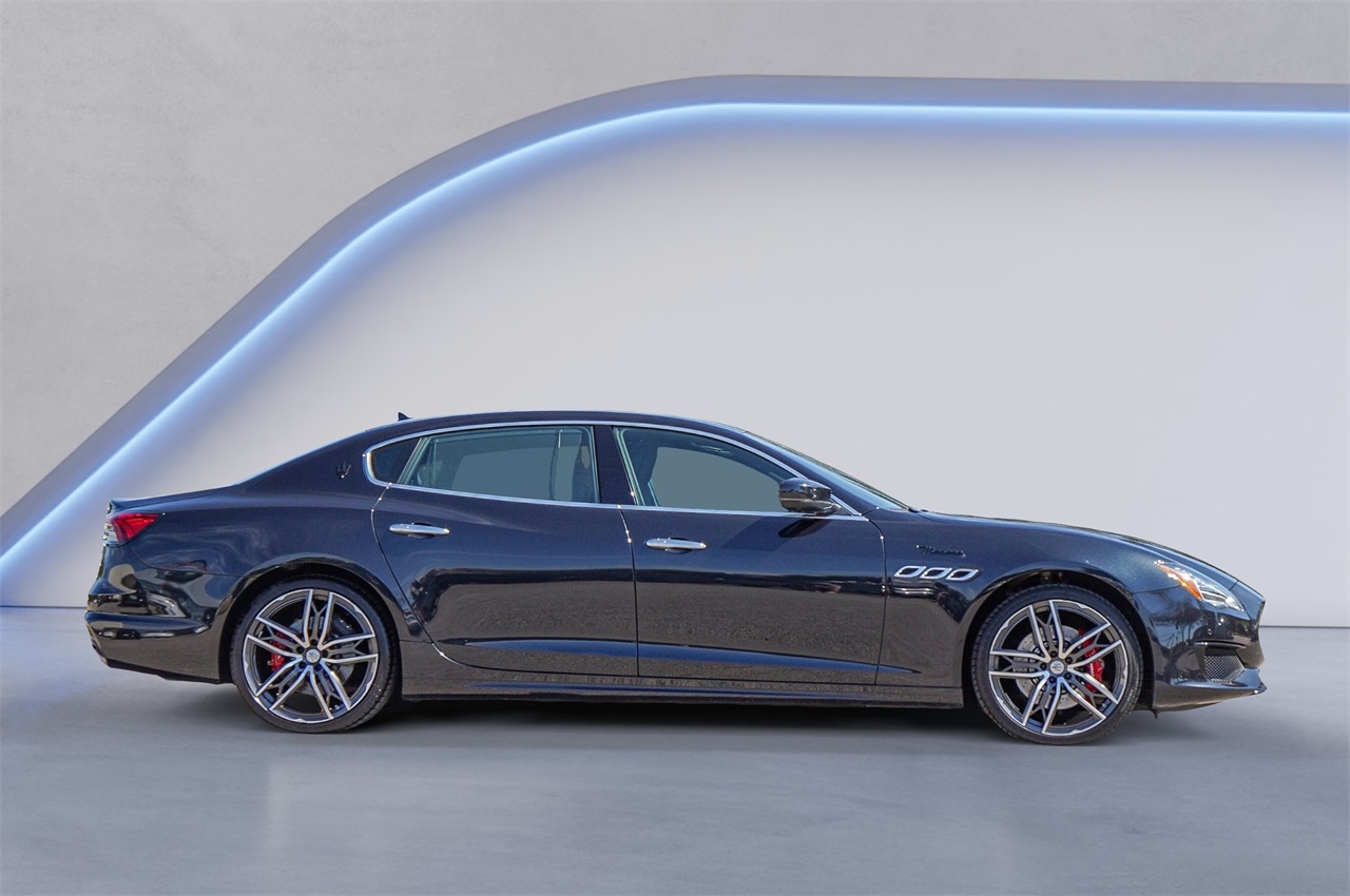 Used Car 2022 Maserati Quattroporte  Modena Q4 For Sale Under $60,000 In Austin, Texas
