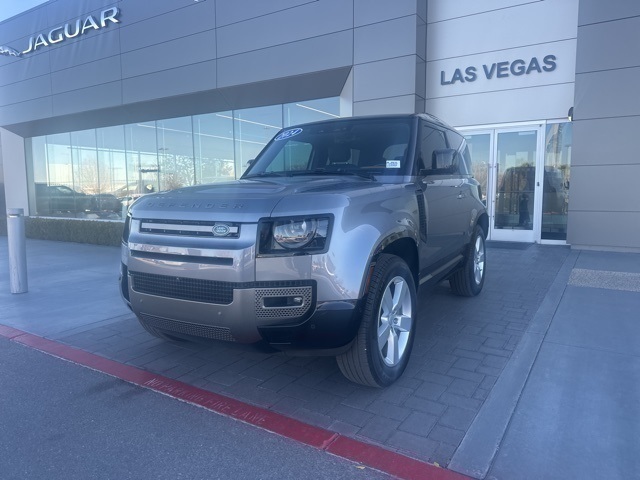 2024 Land Rover Defender 90 P400 X-Dynamic SE AWD