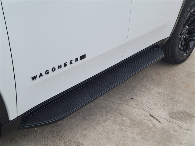 2025 Jeep Wagoneer Series II - 8