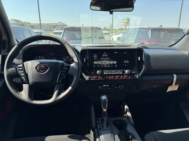2026 Nissan Frontier PRO-X photo 3