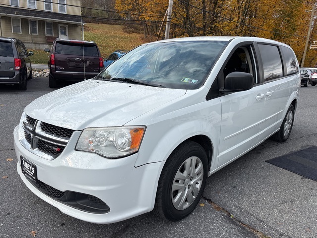 2016 Dodge Grand Caravan SE photo 2
