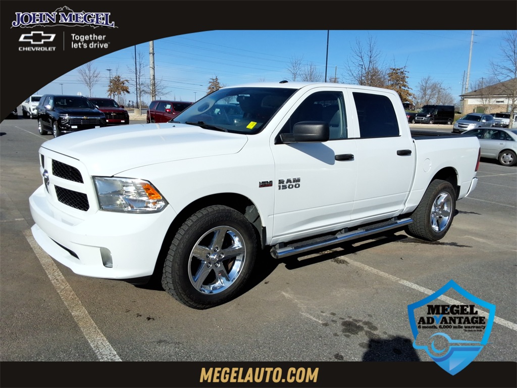 2017 RAM 1500 Express Crew Cab 4WD