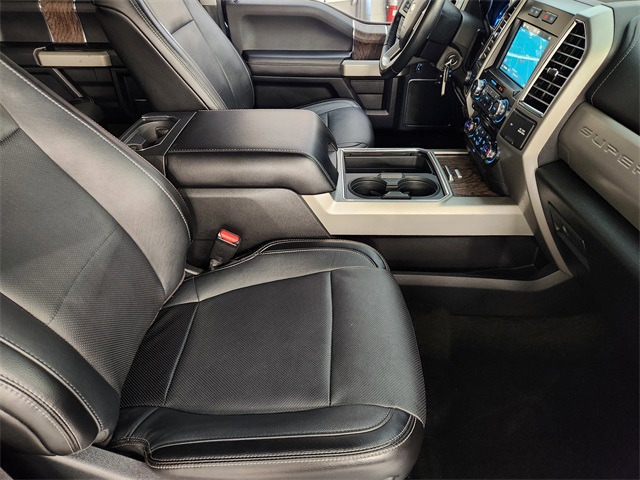 2017 Ford F-250 photo 3