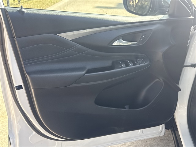 2025 Buick Envista Sport Touring White at Big Star Buick GMC