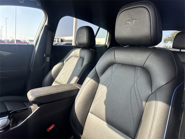 2025 Buick Envista Sport Touring White at Big Star Buick GMC