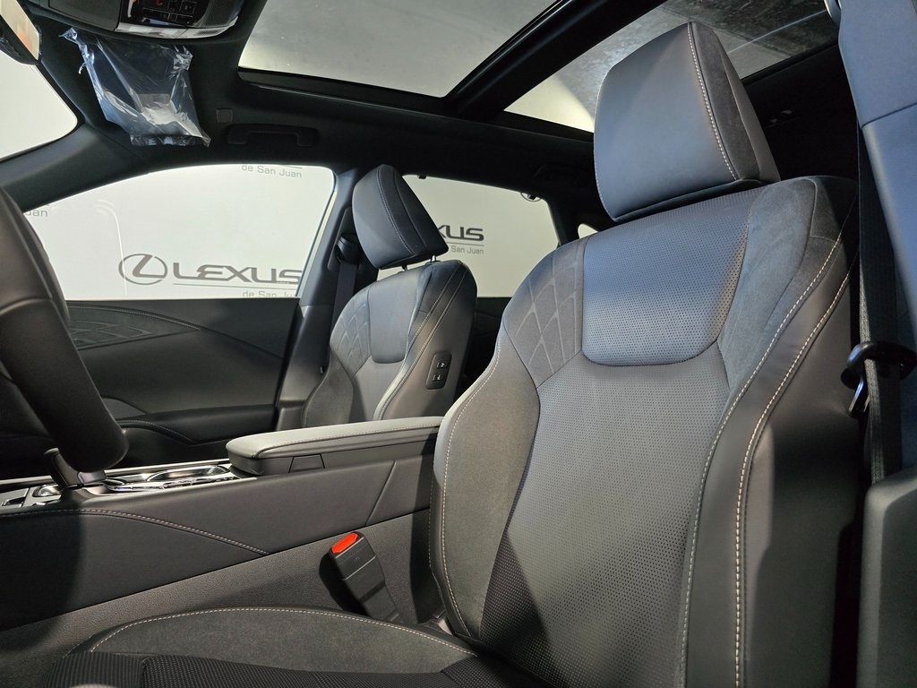 Thumbnail: 2025 Lexus RX - 15