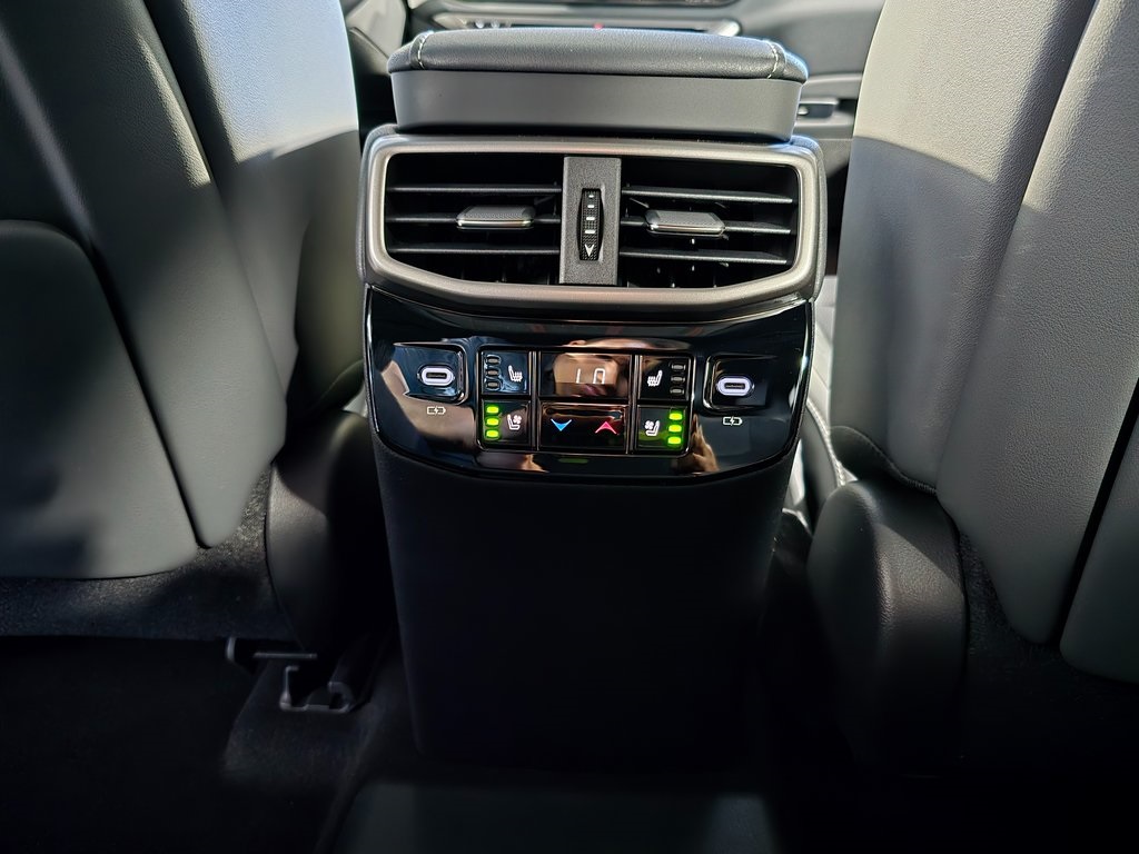 Thumbnail: 2025 Lexus RX - 27