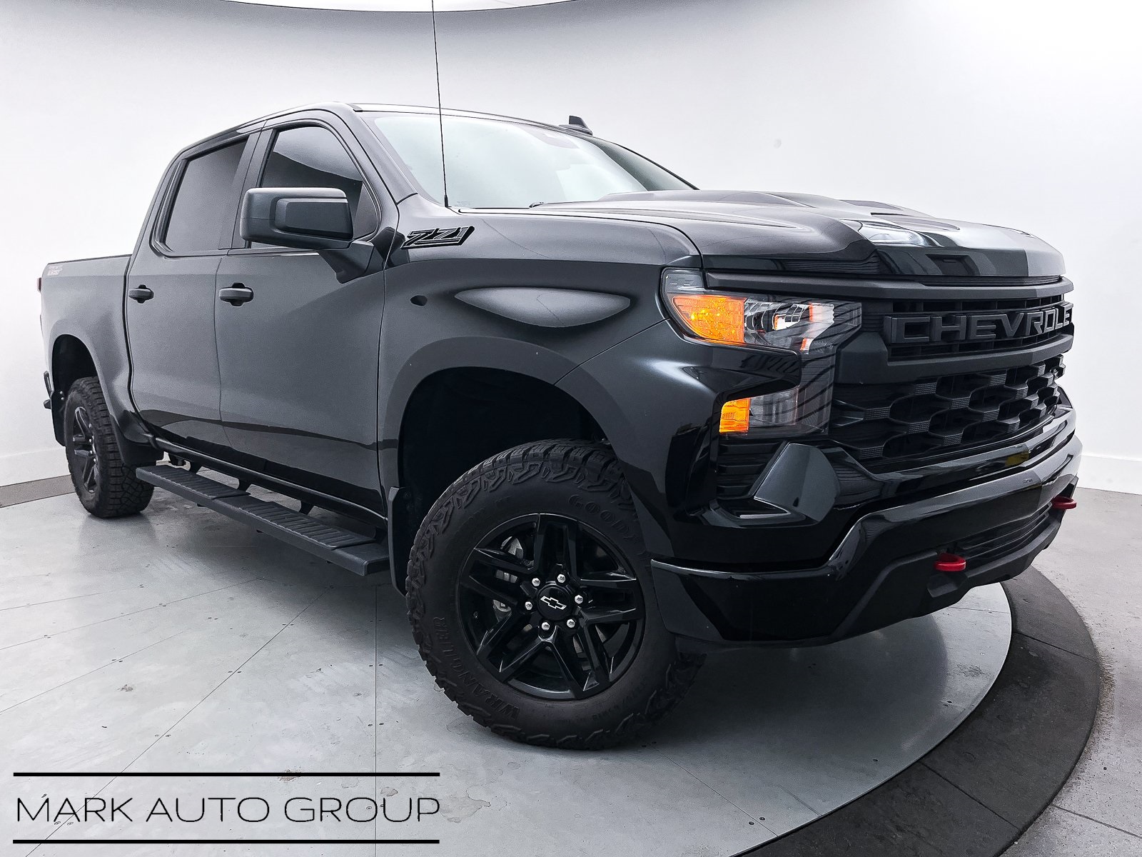 2024 Chevrolet Silverado 1500 Custom Trail Boss