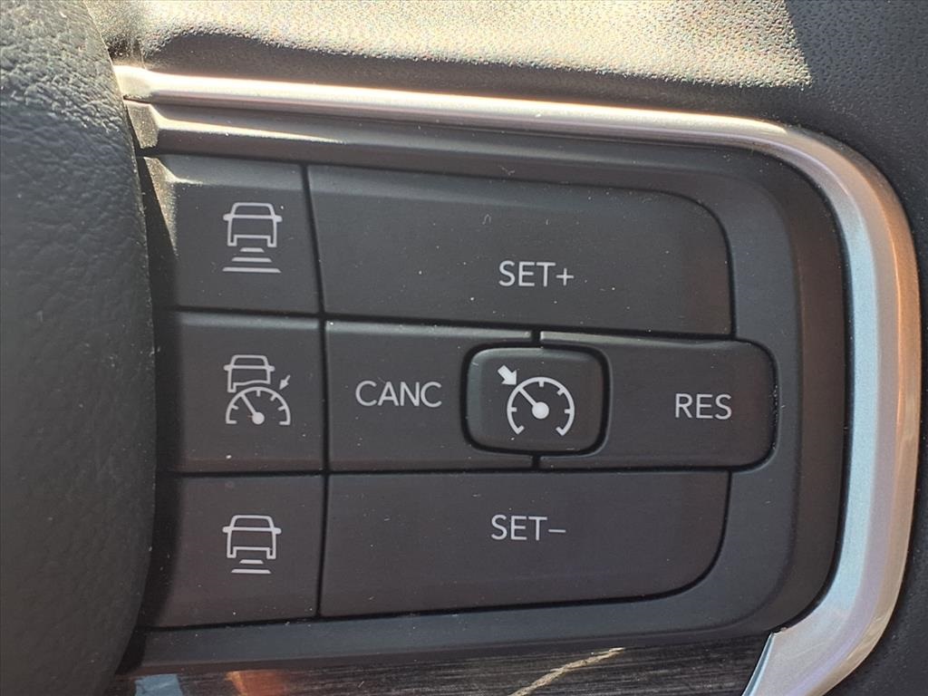 2022 Jeep Wagoneer Series II Gray at Community Kia