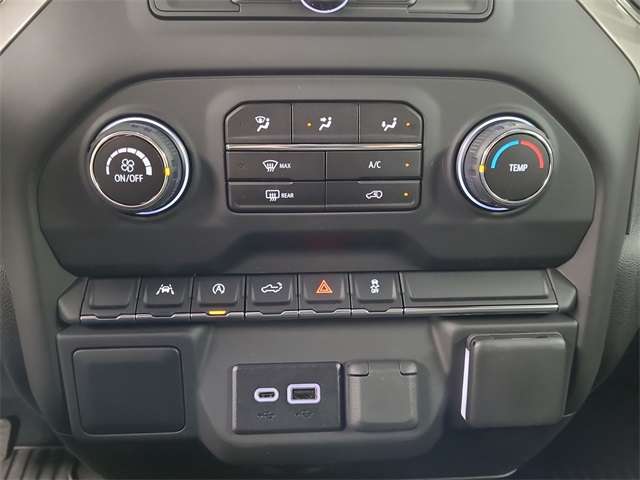 2025 – Chevrolet – Silverado 1500