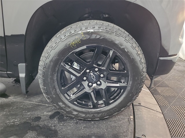 2025 – Chevrolet – Silverado 1500