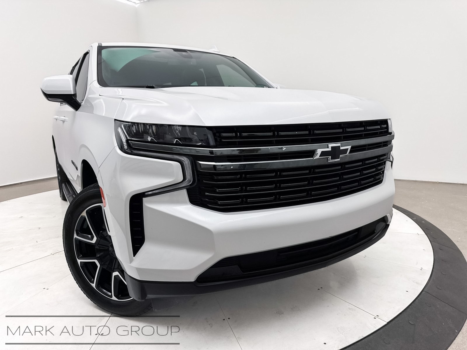 2021 Chevrolet Suburban RST