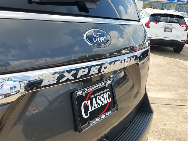 2021 Ford Expedition XLT Gray at Bravo Nissan