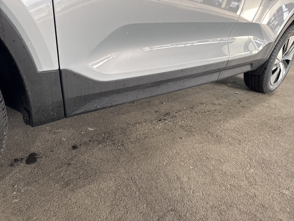 Thumbnail: 2020 Volvo XC40 - 6