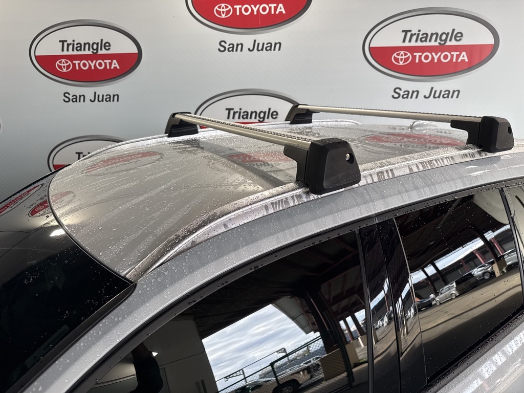 Thumbnail: 2020 Volvo XC40 - 9