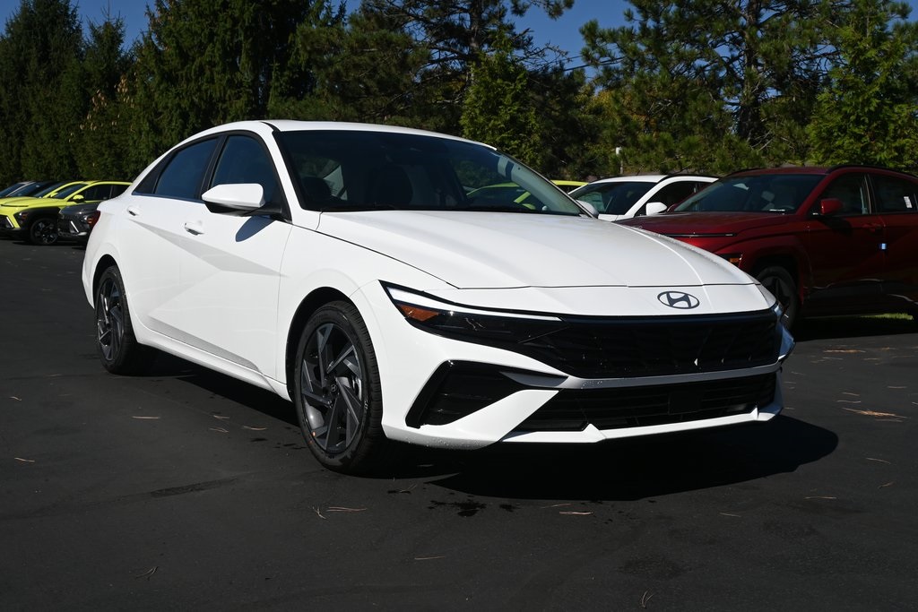 2025 Hyundai Elantra SEL Convenience
