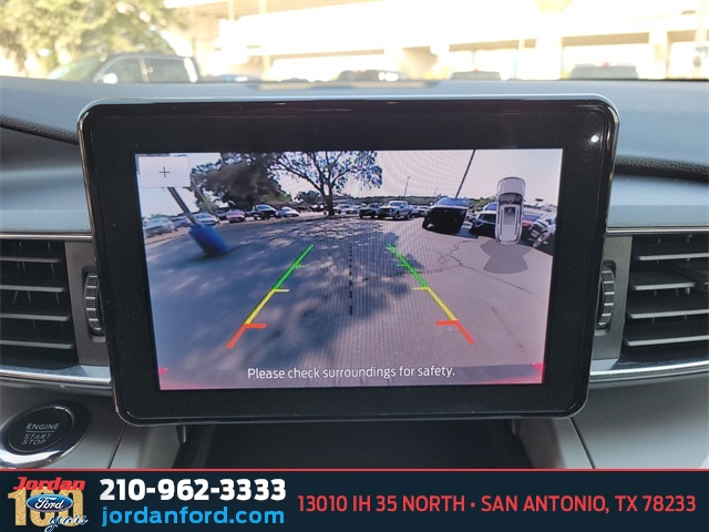 Used Car 2022 Ford Explorer  Xlt For Sale Under $30,000 In San Antonio, Texas