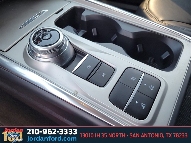 Used Car 2022 Ford Explorer  Xlt For Sale Under $30,000 In San Antonio, Texas