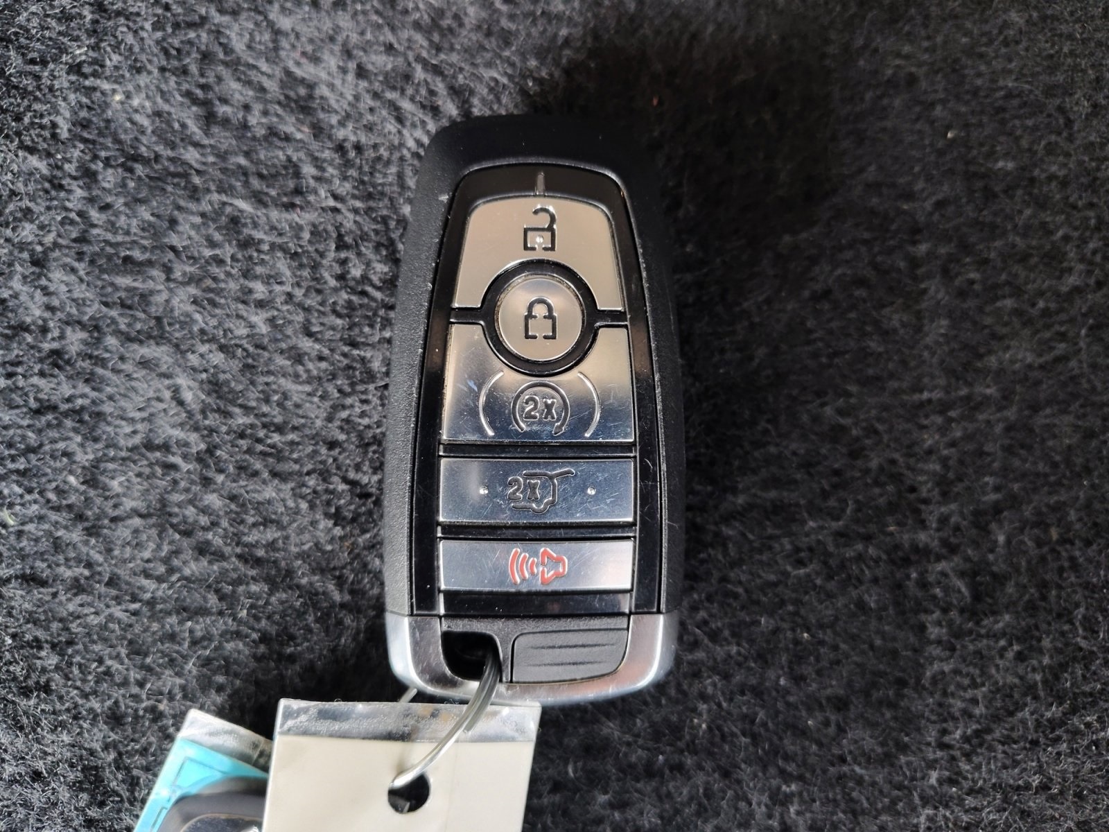 Used Car 2018 Ford Expedition Max  Platinum For Sale Under $30,000 In San Antonio, Texas