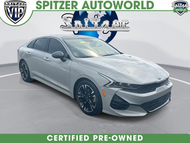2021 Kia K5 Gris (Wolf Gray) Sedán Tracción delantera 8 velocidades Automática