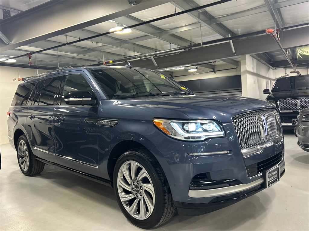 2023 Lincoln Navigator L Reserve 4WD