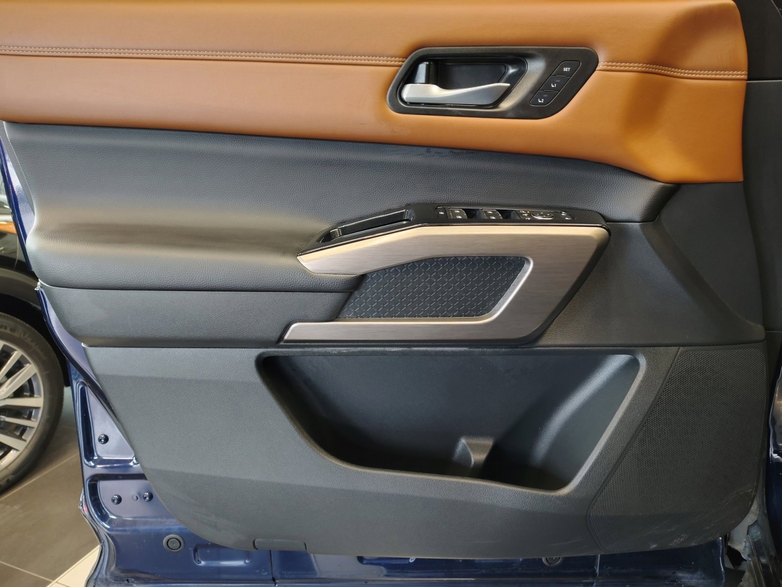 Used Car 2024 Nissan Pathfinder  Platinum For Sale Under $40,000 In San Antonio, Texas