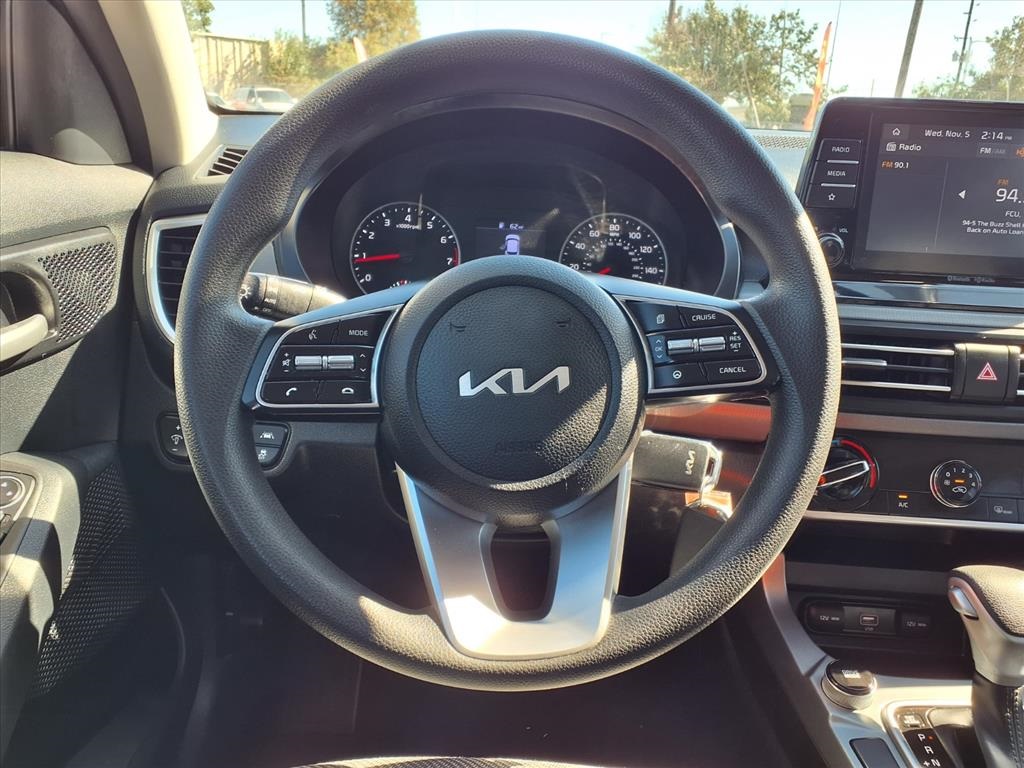 2023 Kia Seltos LX White at Bayshore Chrysler Jeep Dodge Ram