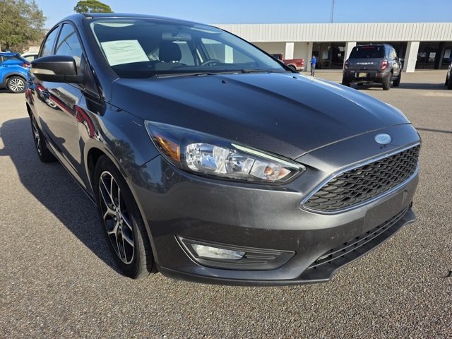 Used 2018 Ford Focus SEL with VIN 1FADP3M28JL266320 for sale in Fort Walton Beach, FL